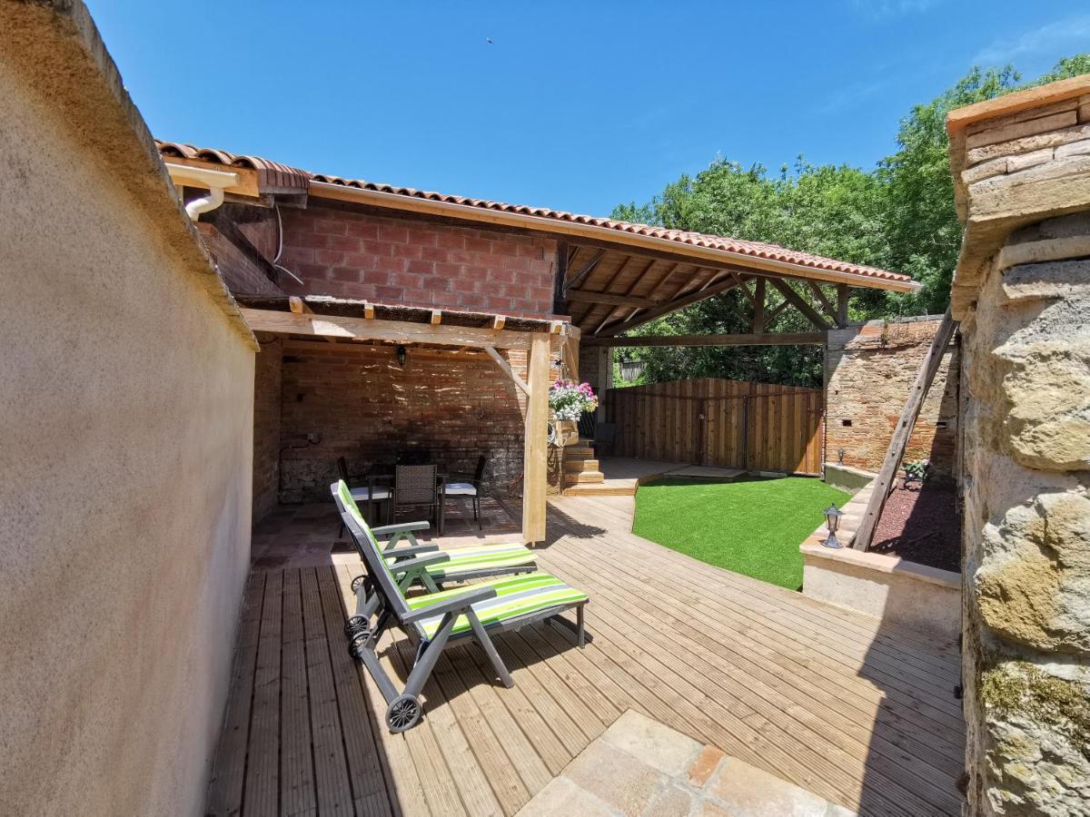 Gite Le Jardin Secret Et Gite Au Temps Suspendu Montpezat  Exterior foto